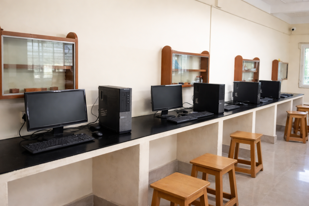 file_00000000a7d071fa82215c5ee00eb220